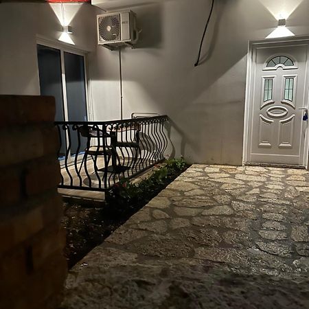Fiore Rooms 2 Εξαμίλιο Εξωτερικό φωτογραφία